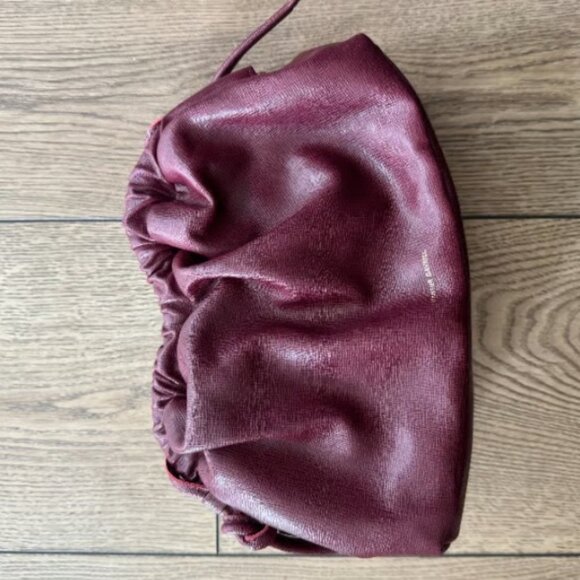 Mansur Gavriel Mini Cloud Clutch in Claret NWOT - Picture 8 of 9